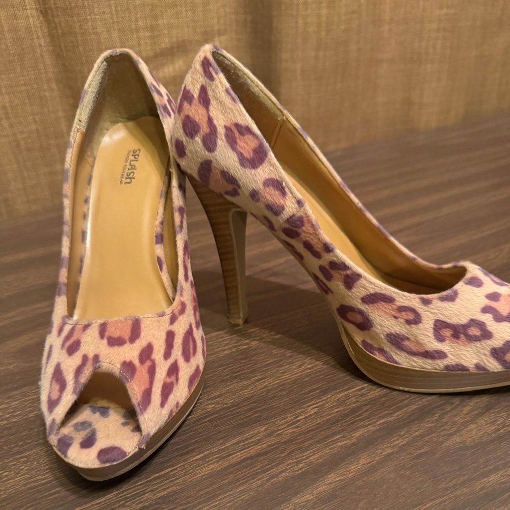 Splash Women's Animal Print Peep Toe Heels